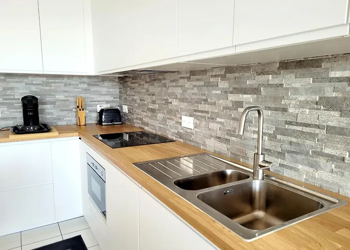 Apartment - 6 Pers - T3 - Directe, Pkg, Piscine, Wifi - Fr-1-794-128 Canet-en-Roussillon